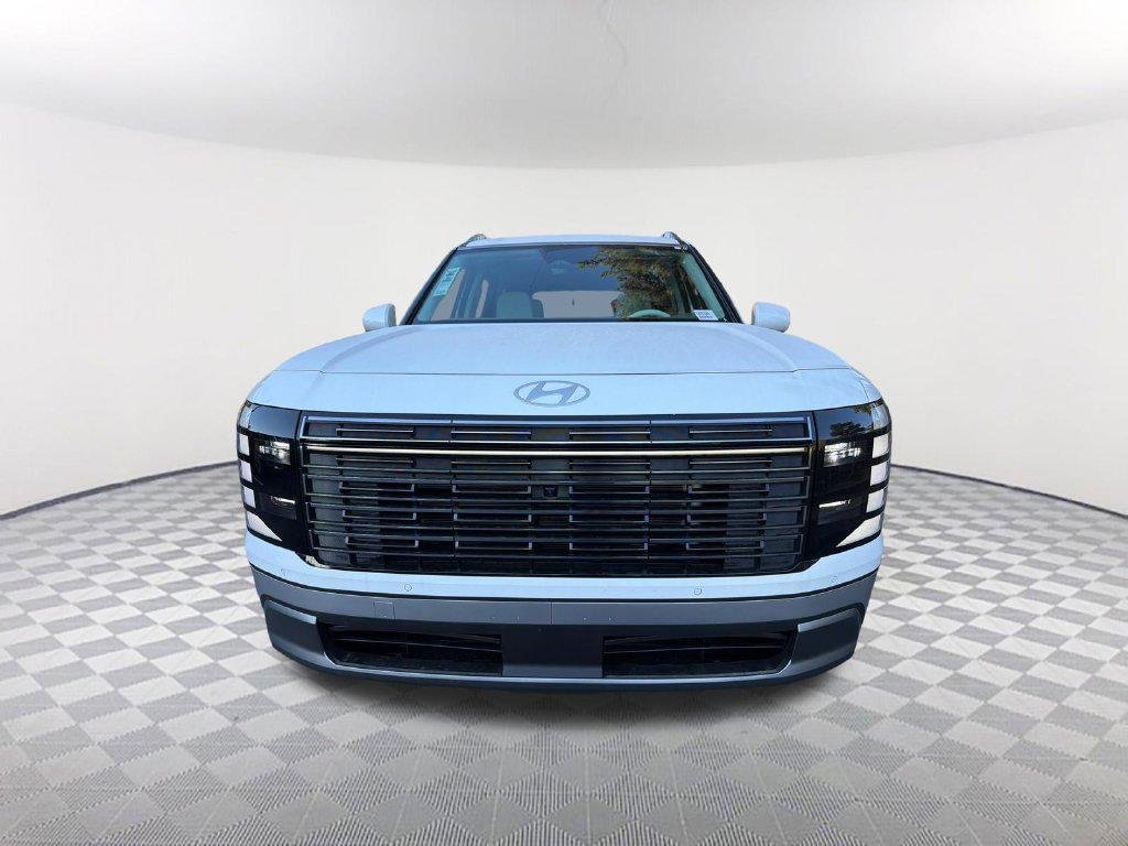 New 2026 White Hyundai SEL Premium FWD image 2