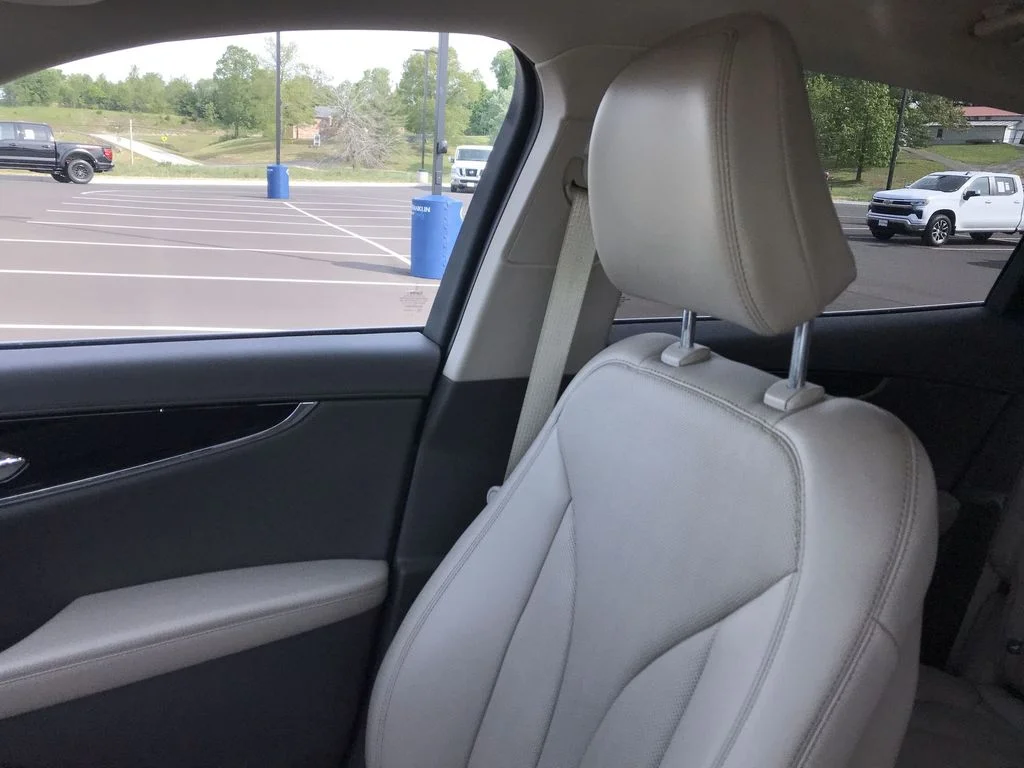 Used 2022 Blue Lincoln Reserve image 24