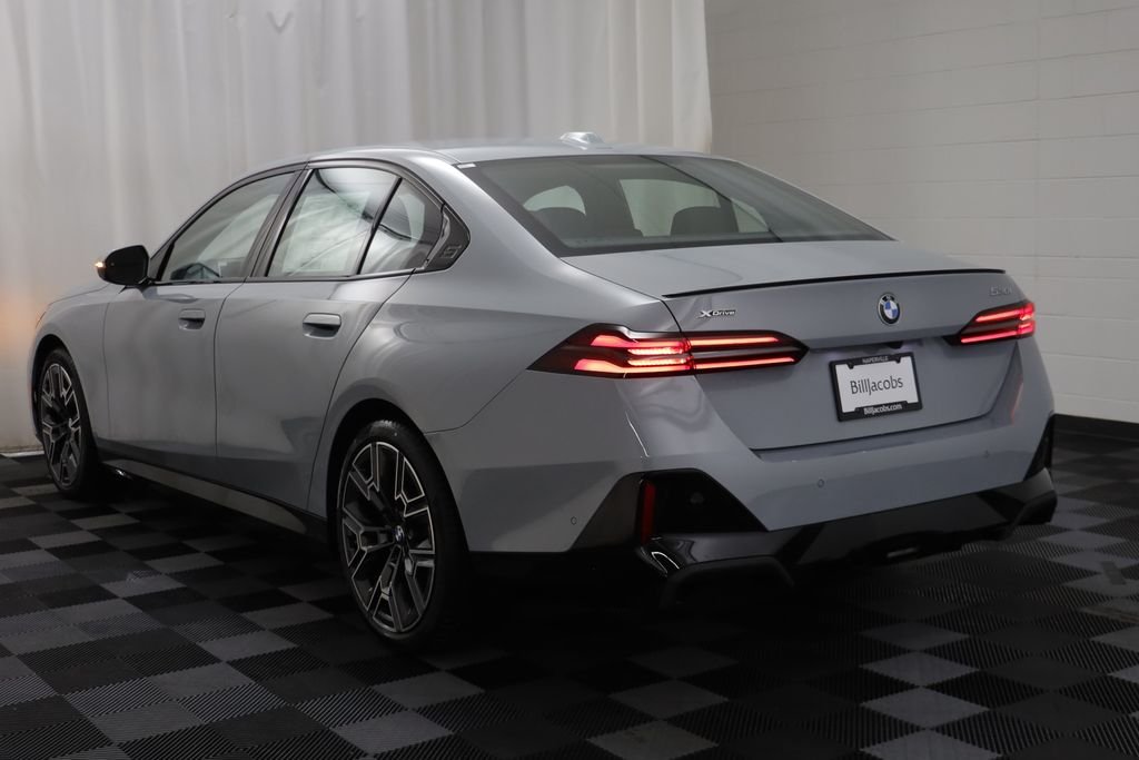 New 2026 Brooklyn Grey Metallic BMW 530i xDrive image 16