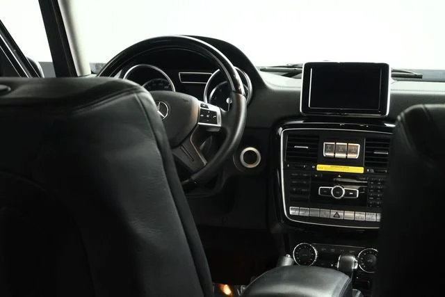Used 2014 Black Mercedes-Benz G 550 image 62