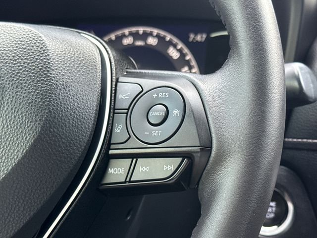 Used 2024 Gray Toyota XLE Premium image 27