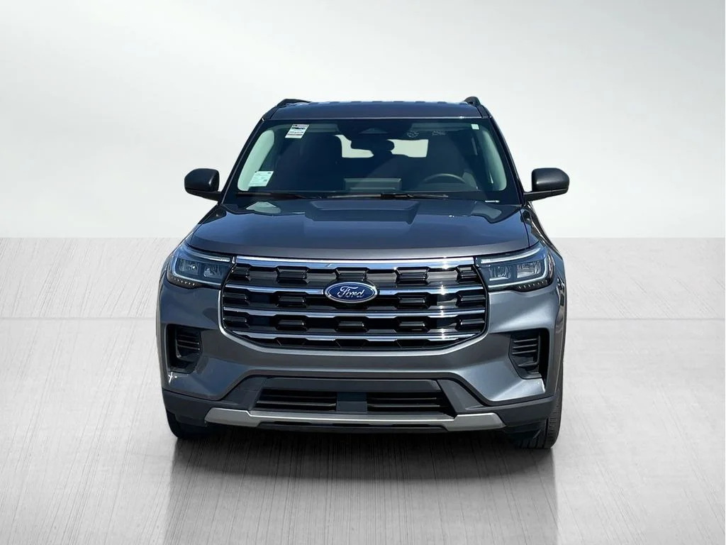 Used 2025 Carbonized Grey Metallic Ford Active image 8