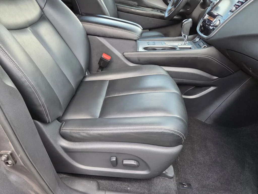 Used 2023 Gray Nissan SV image 28