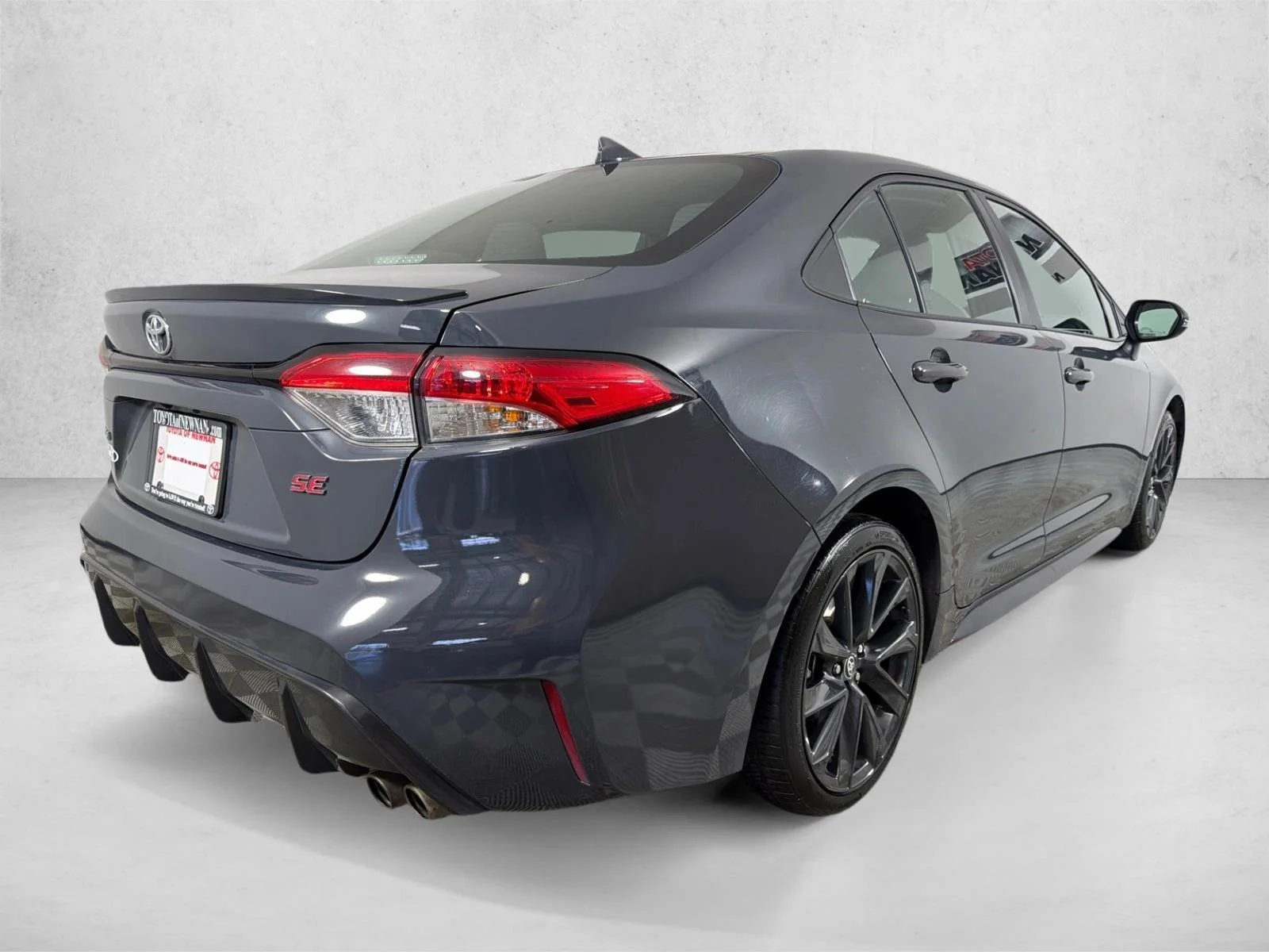 Used 2024 Gray Toyota SE image 3