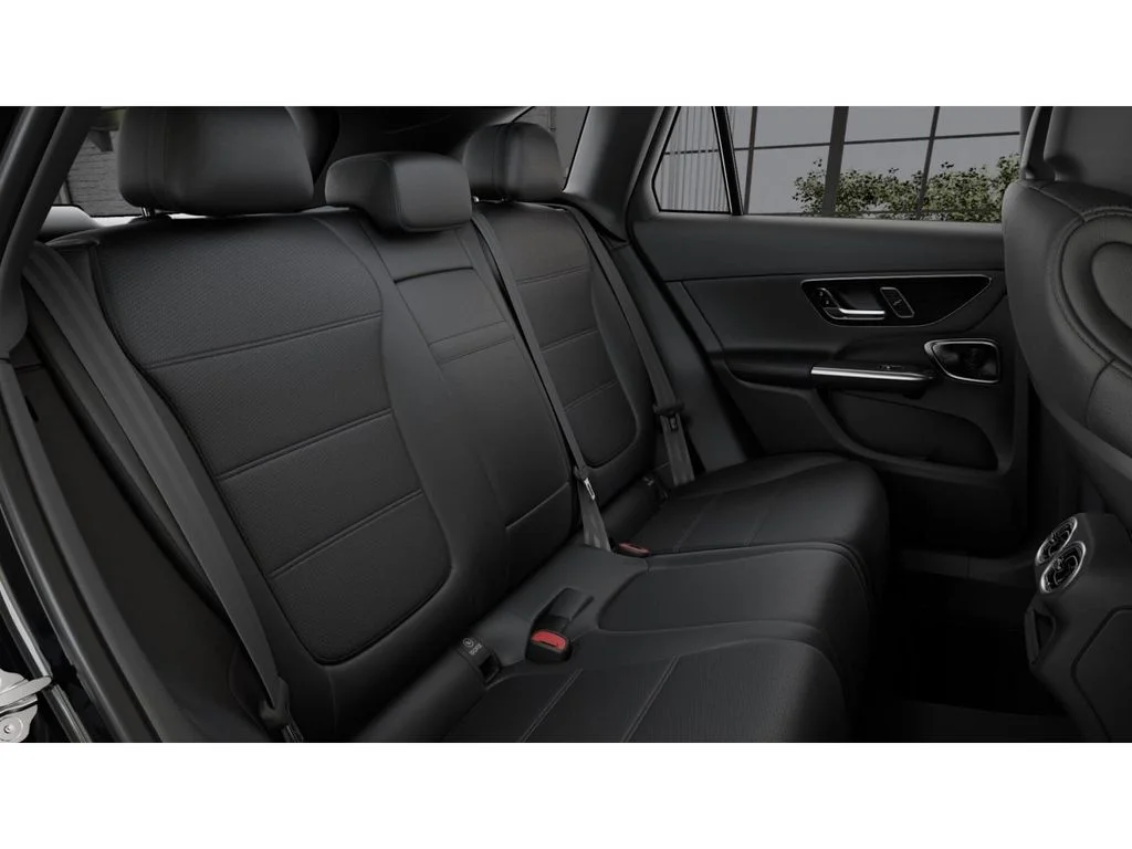 New 2026 Black Mercedes-Benz GLC 300 image 5