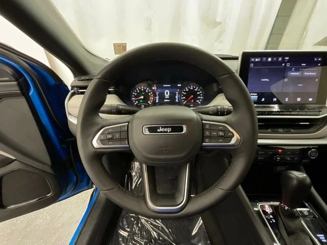 Used 2025 Blue Jeep Limited image 11