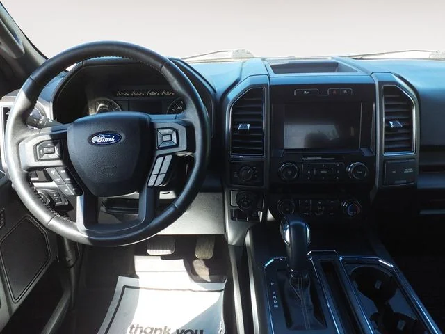 Used 2020 Silver Ford XLT image 10