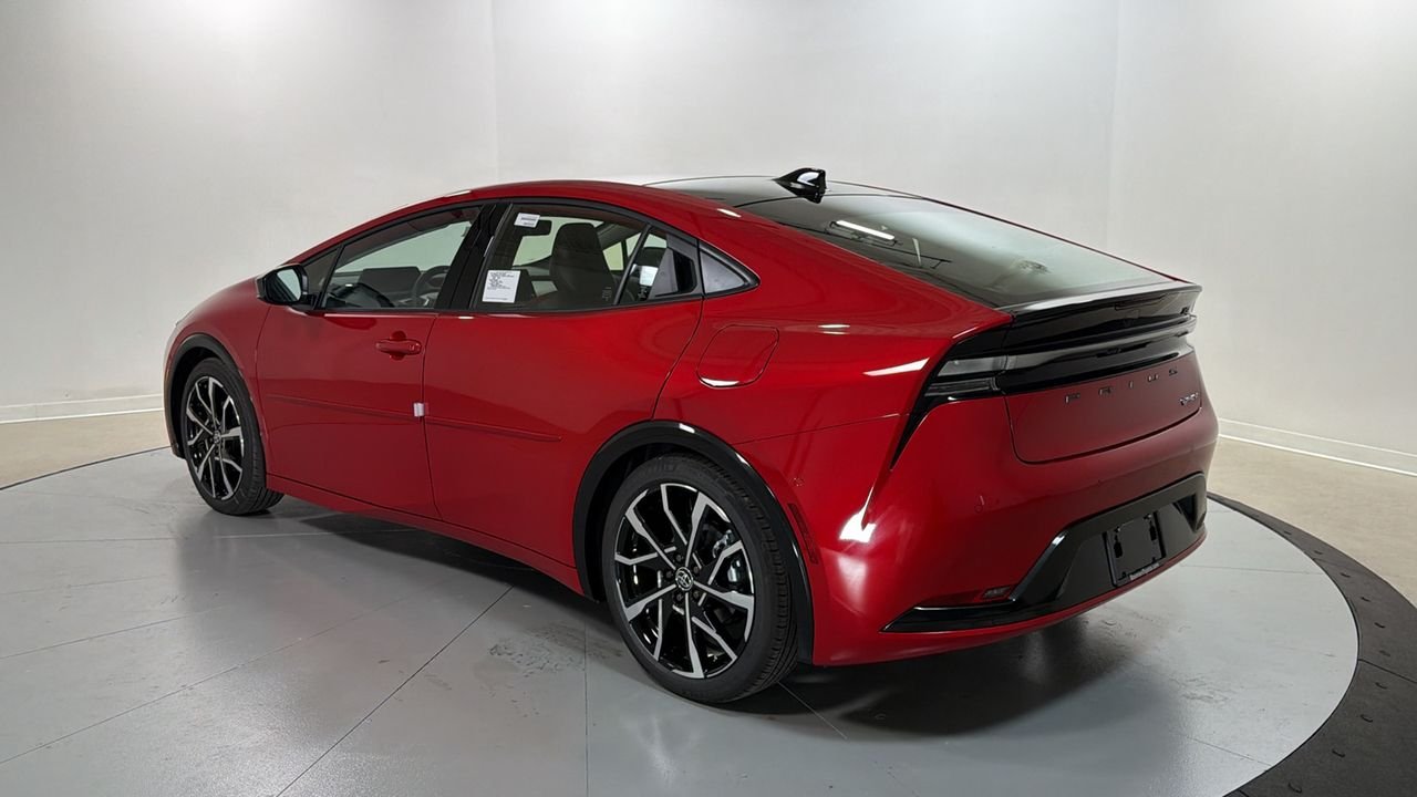New 2026 Supersonic Red <sup>1</sup> Toyota  XSE Premium image 7