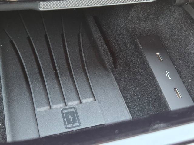 2025 Porsche Cayenne S E-Hybrid - Photo 16