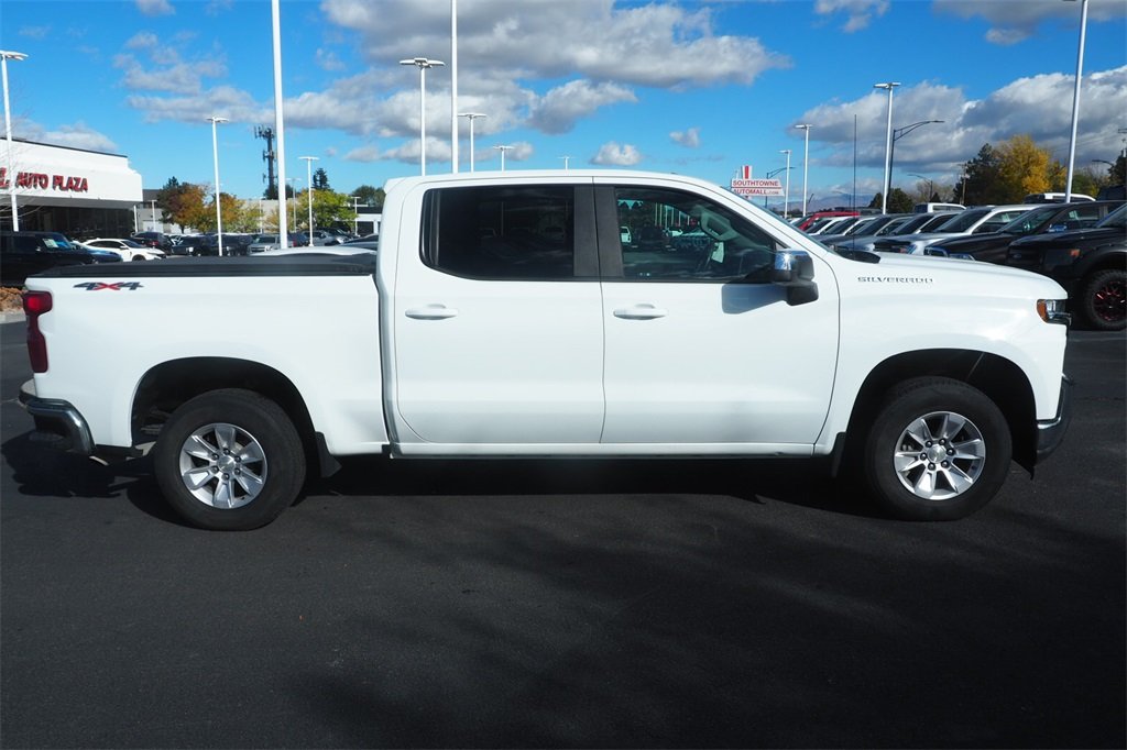 2020 Chevrolet Silverado 1500 LT photo 4