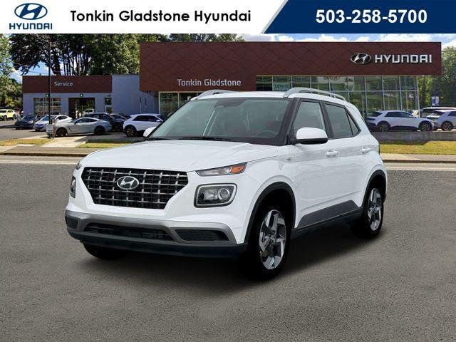 2026 Hyundai Venue SEL w/ 2-Tone Roof IVT's photo