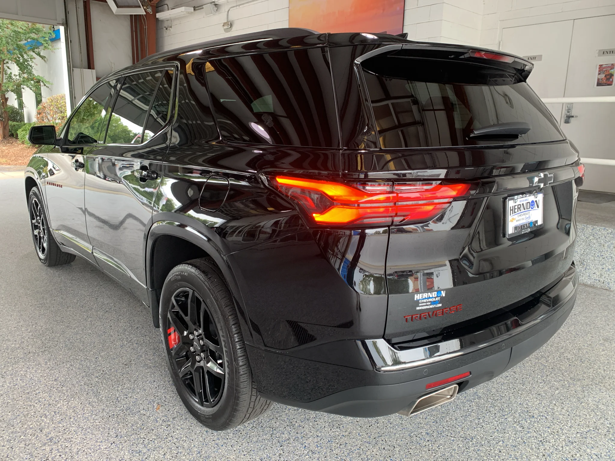 Used 2023 MOSAIC BLACK METALLIC Chevrolet Premier image 7