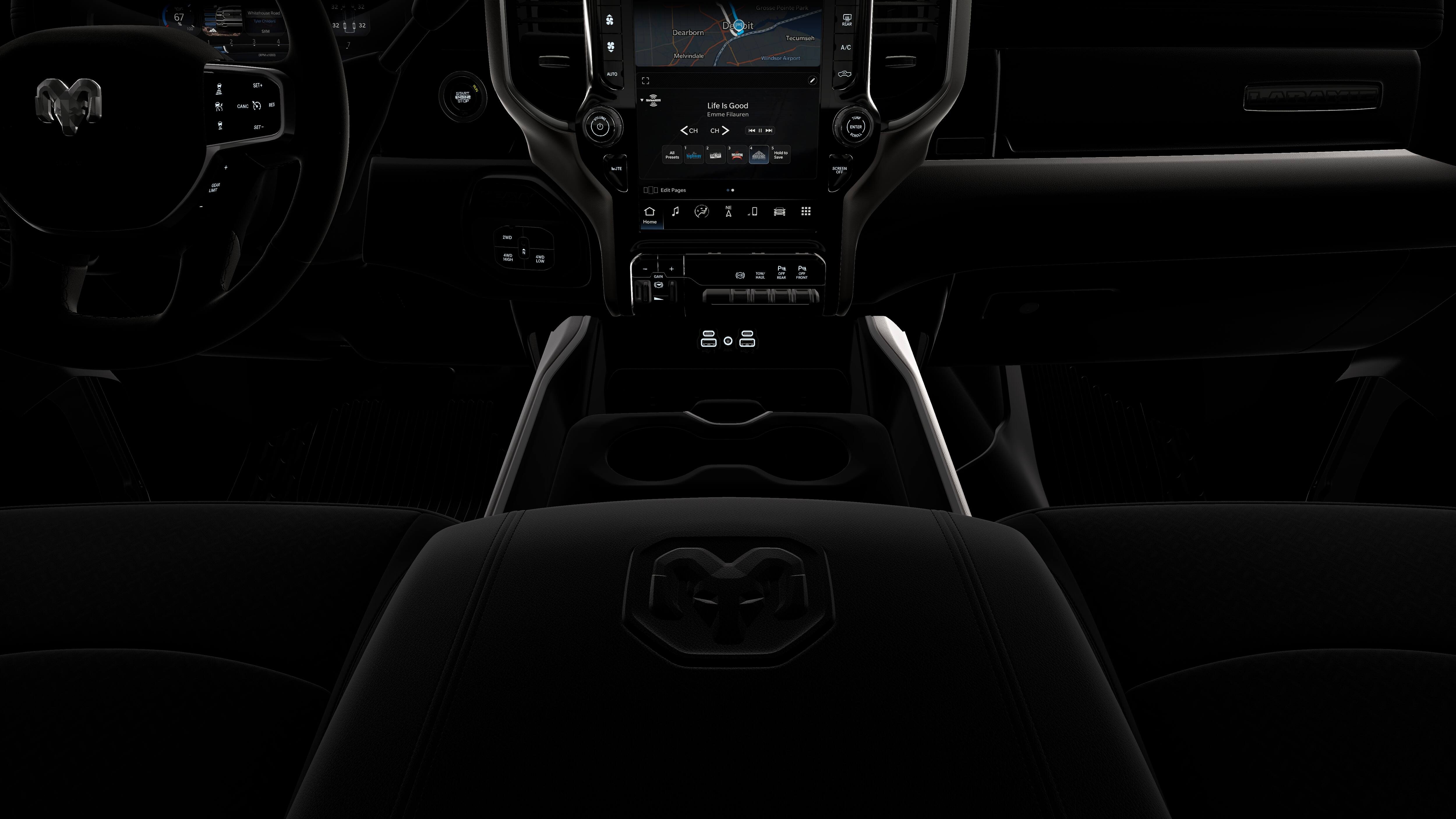 New 2026 Diamond Black Crystal Pearl-Coat Exterior Paint RAM LARAMIE image 17