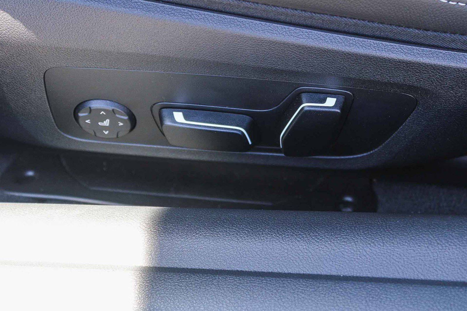 2025 BMW 4 Series 430i - Photo 21