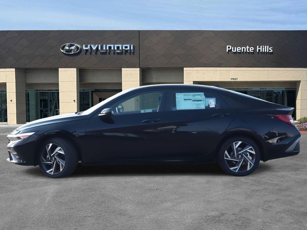 New 2026 Black Hyundai SEL Sport image 3