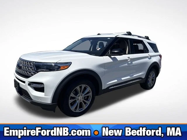 Used 2022 White Ford Limited image 1