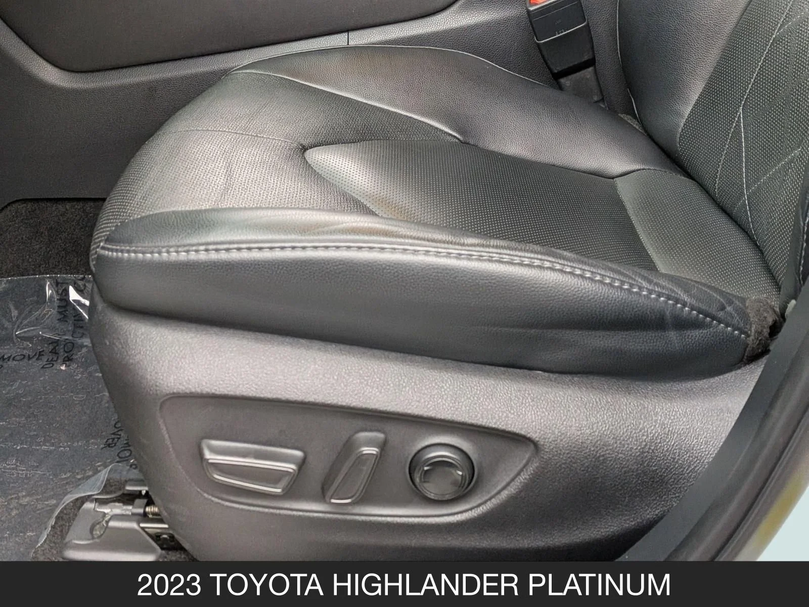 Used 2023 Wind Chill Pearl Toyota Platinum image 15
