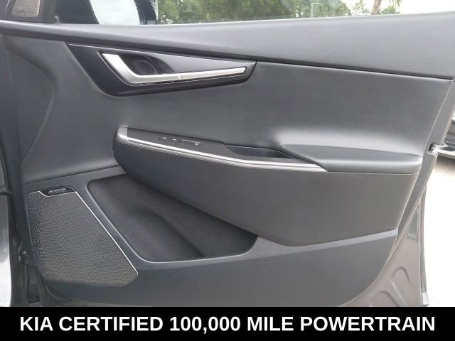 Used 2023 Gray Kia Wind AWD image 27
