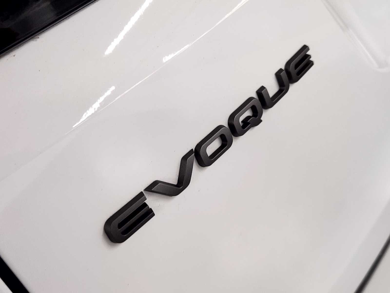 New 2026 Fuji White Land Rover Core S image 13