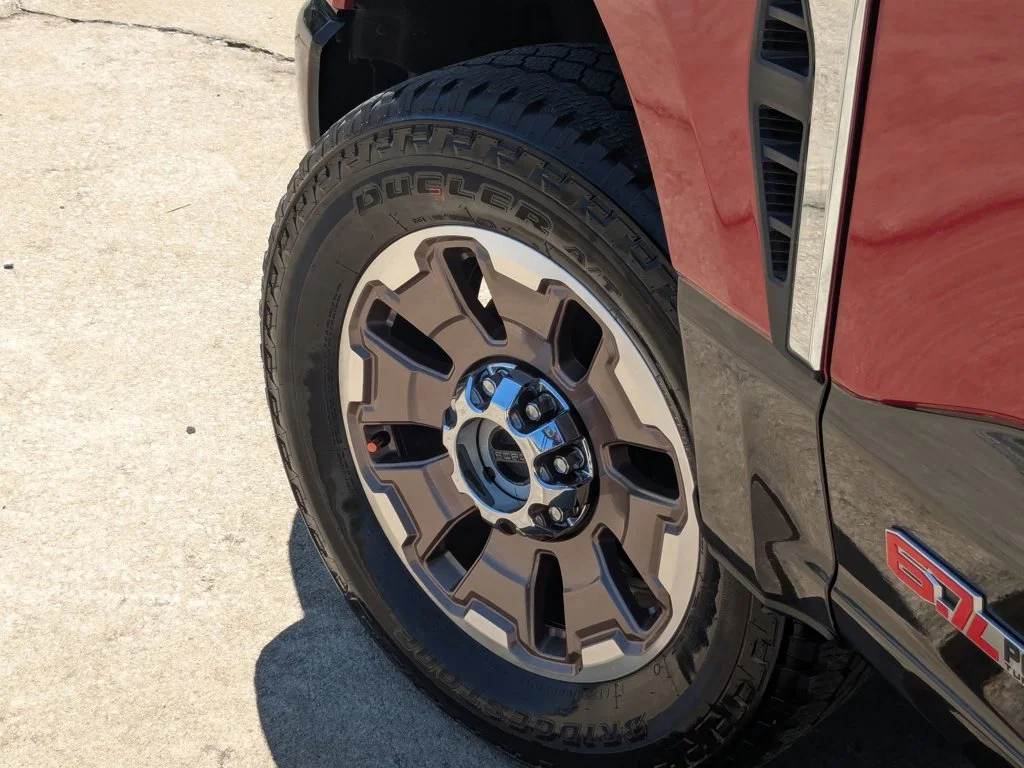 Used 2024  Ford King Ranch image 9