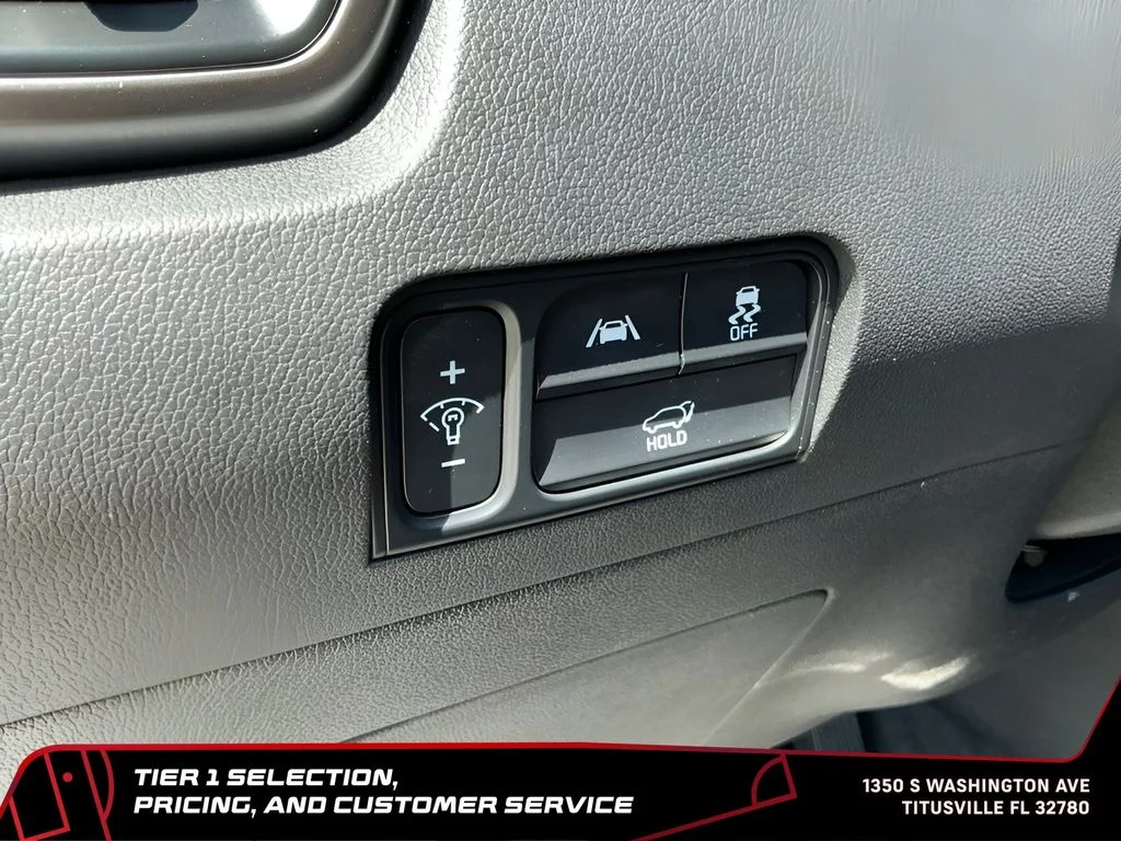 Used 2022 Gray Kia EX image 24