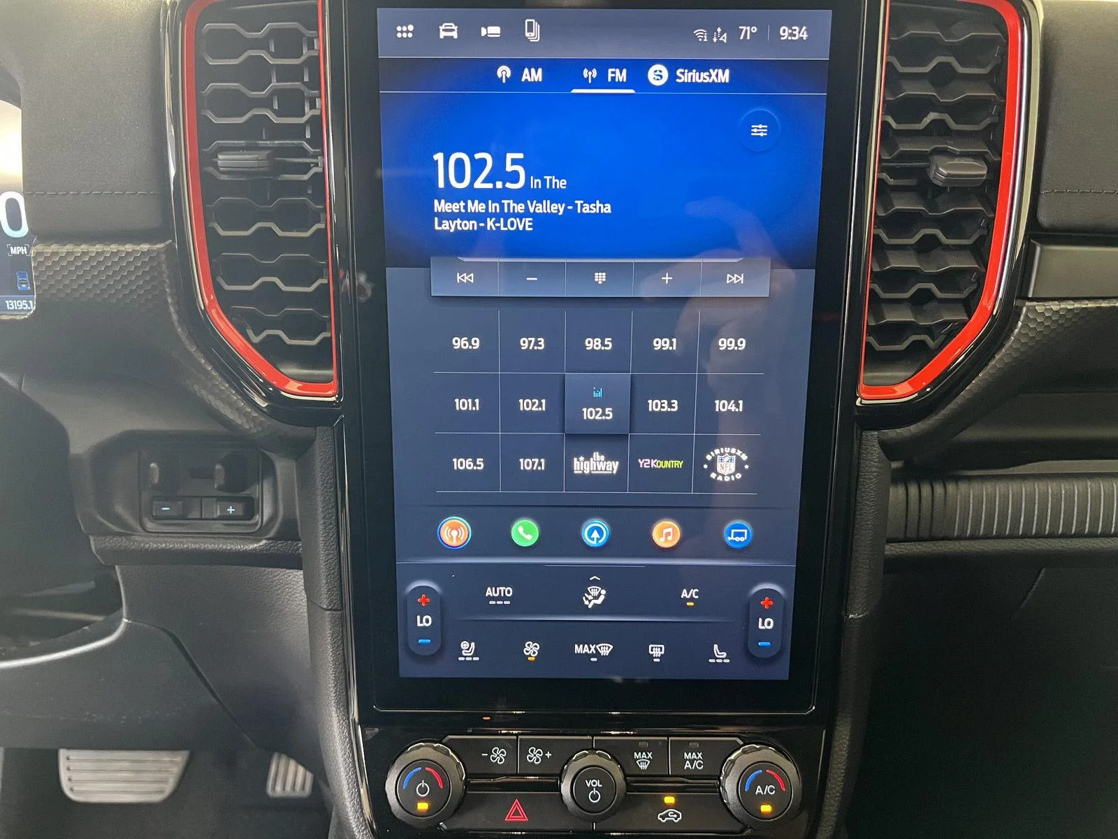 Used 2025 Oxford White Ford Raptor image 21