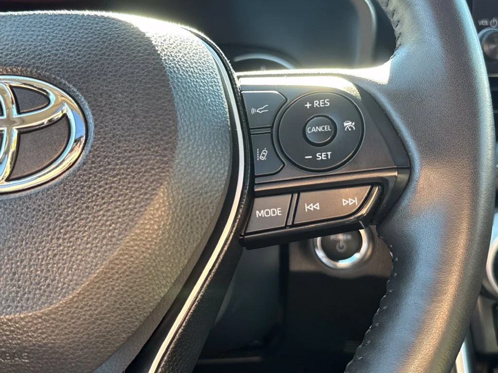 Used 2023 Black Toyota XLE image 22