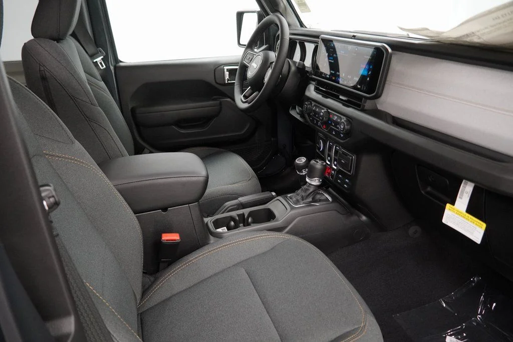 2026 Jeep Wrangler 2-Door Willys - Photo 32