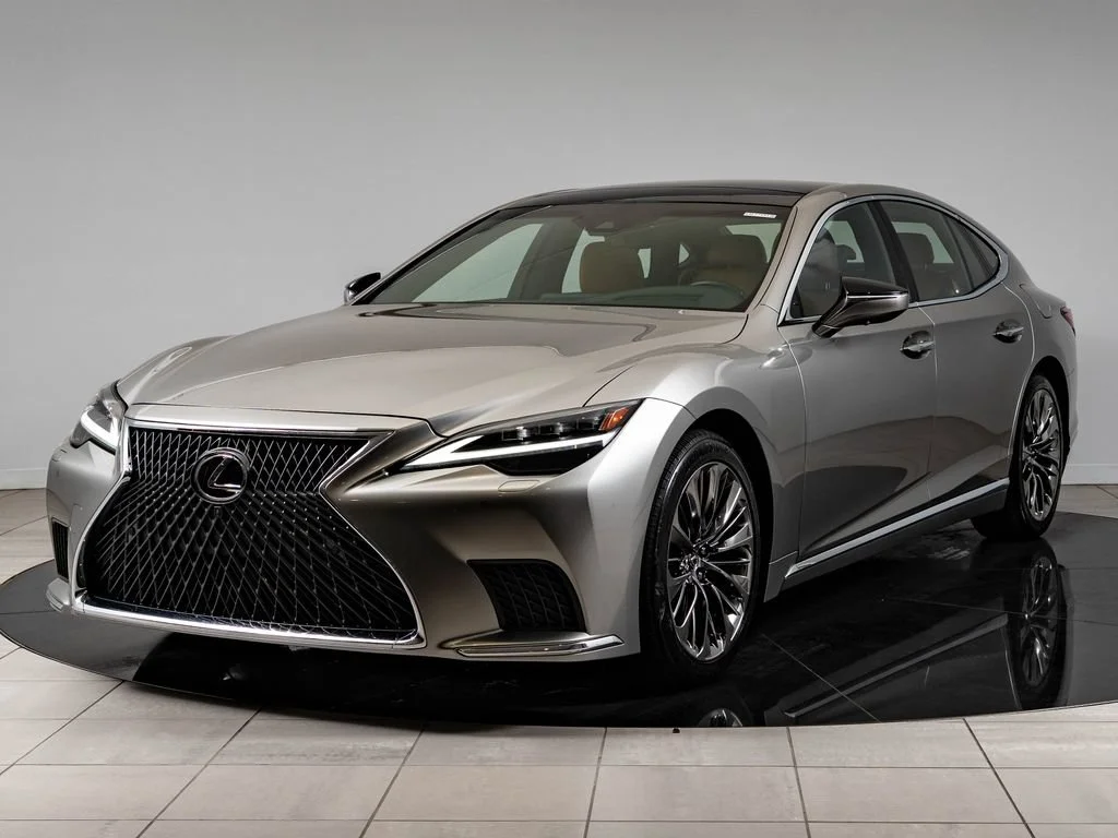 Used 2023 Atomic Silver Lexus 500 image 1