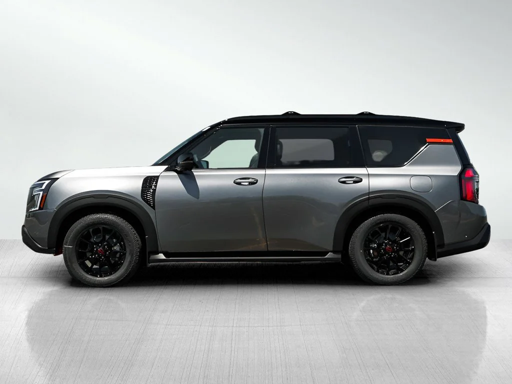 New 2026 Gun Metallic/Super Black Nissan PRO-4X image 4