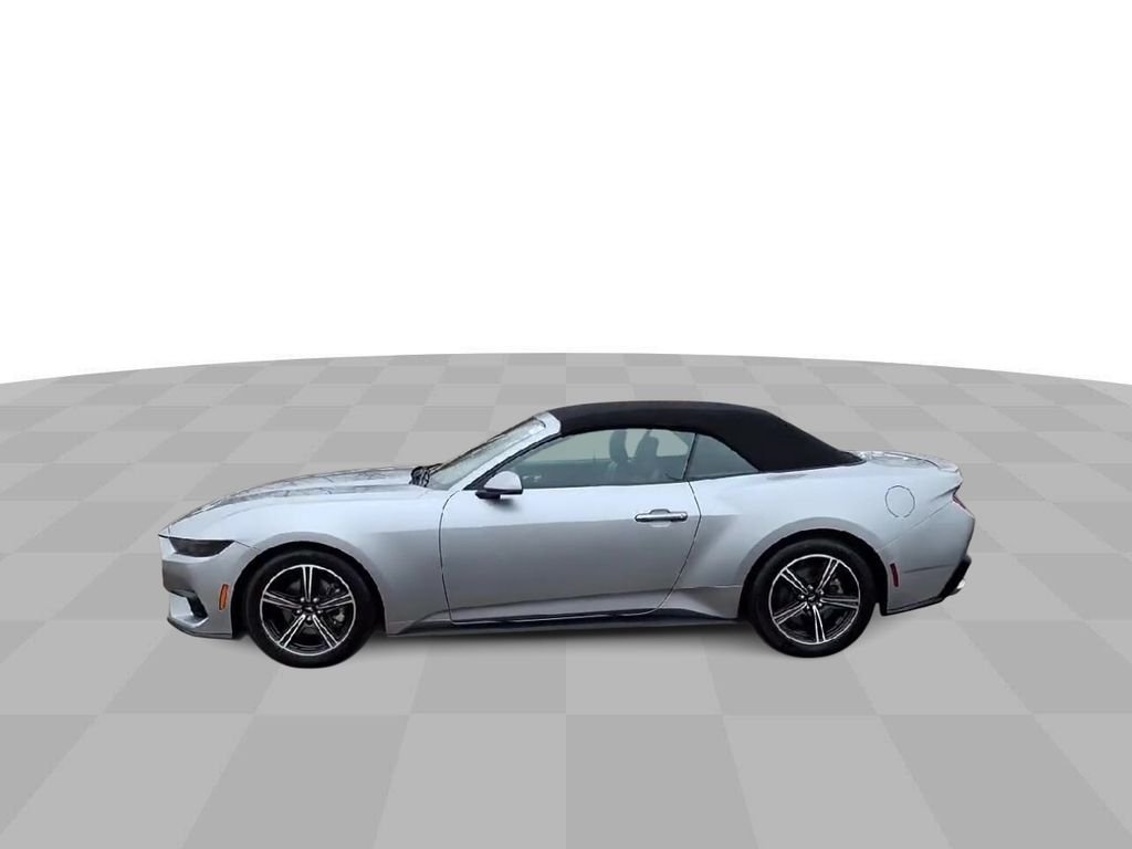 Used 2025 Silver Ford EcoBoost Premium image 5