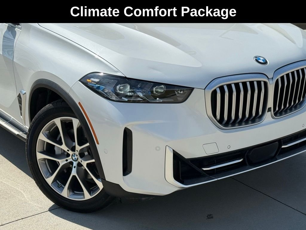 Used 2024 White BMW xDrive40i image 6