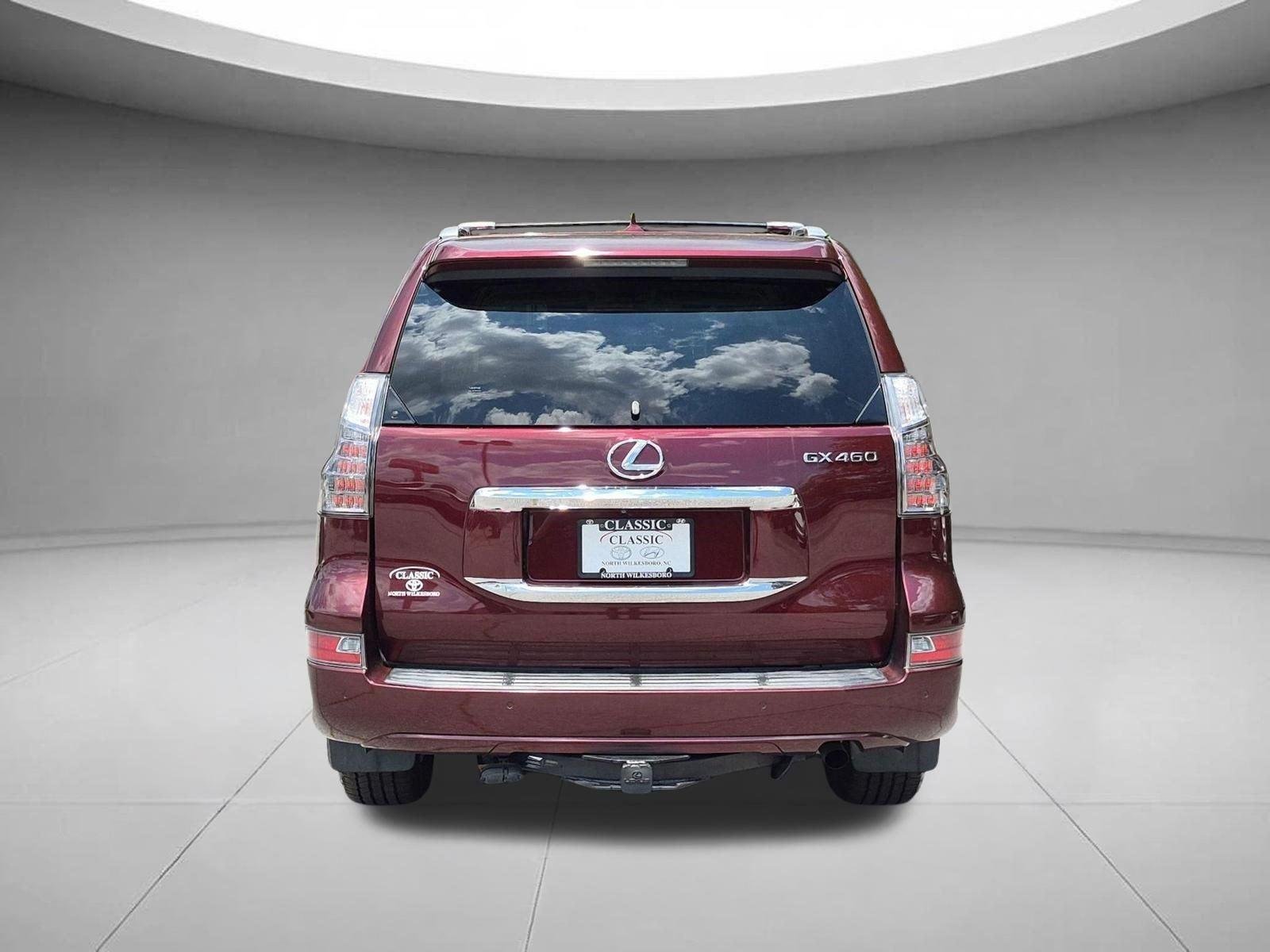 Used 2015 Claret Mica Lexus  image 4