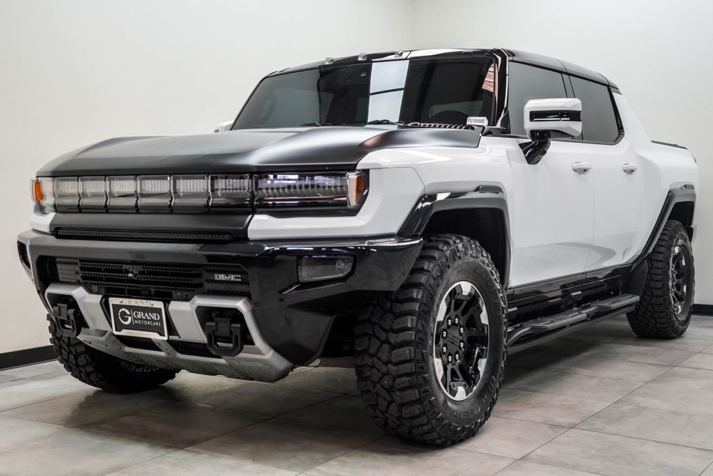 Used 2023 White GMC 3X image 7