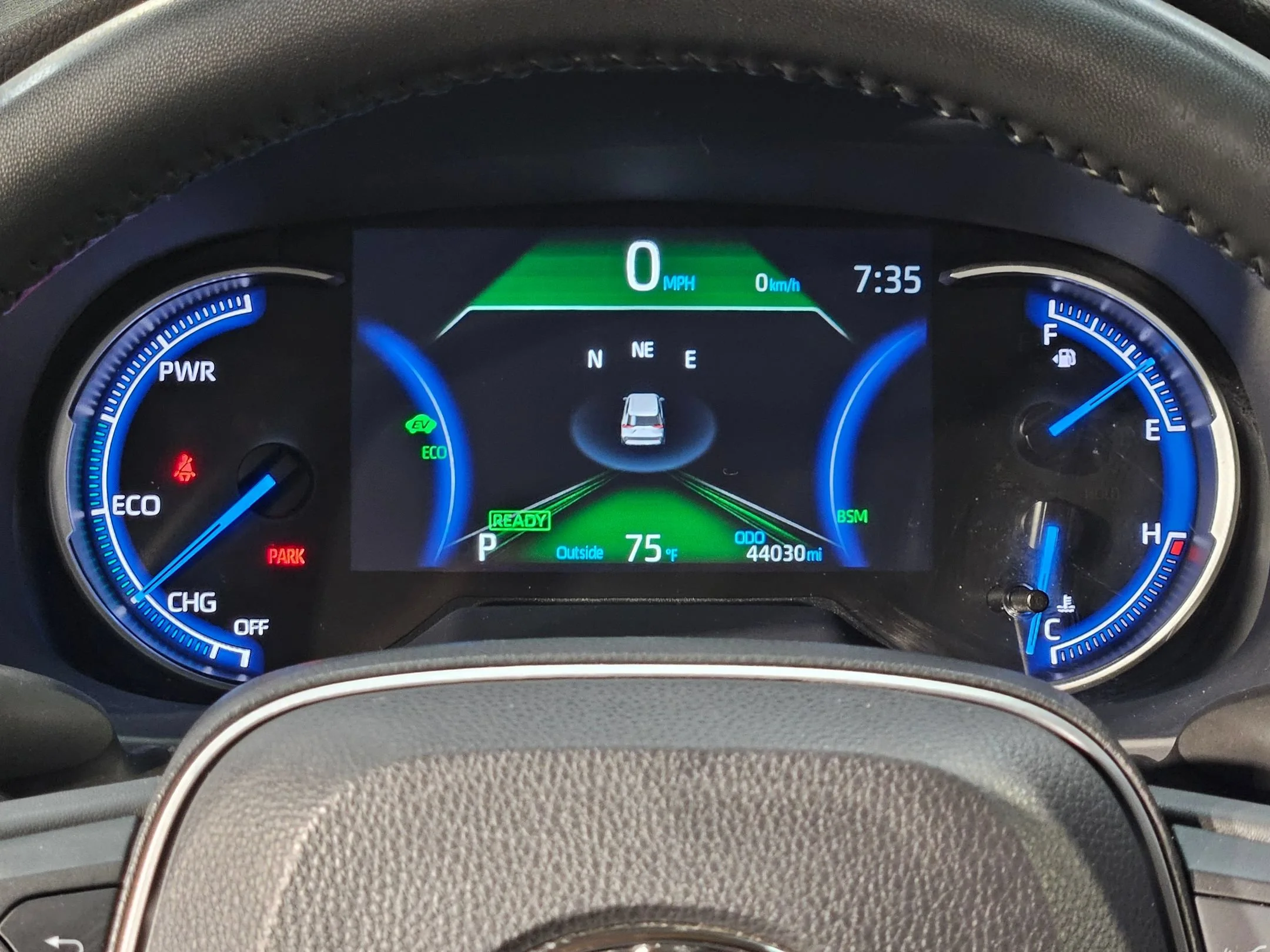 Used 2024 Wind Chill Pearl Toyota Hybrid XLE Premium image 15