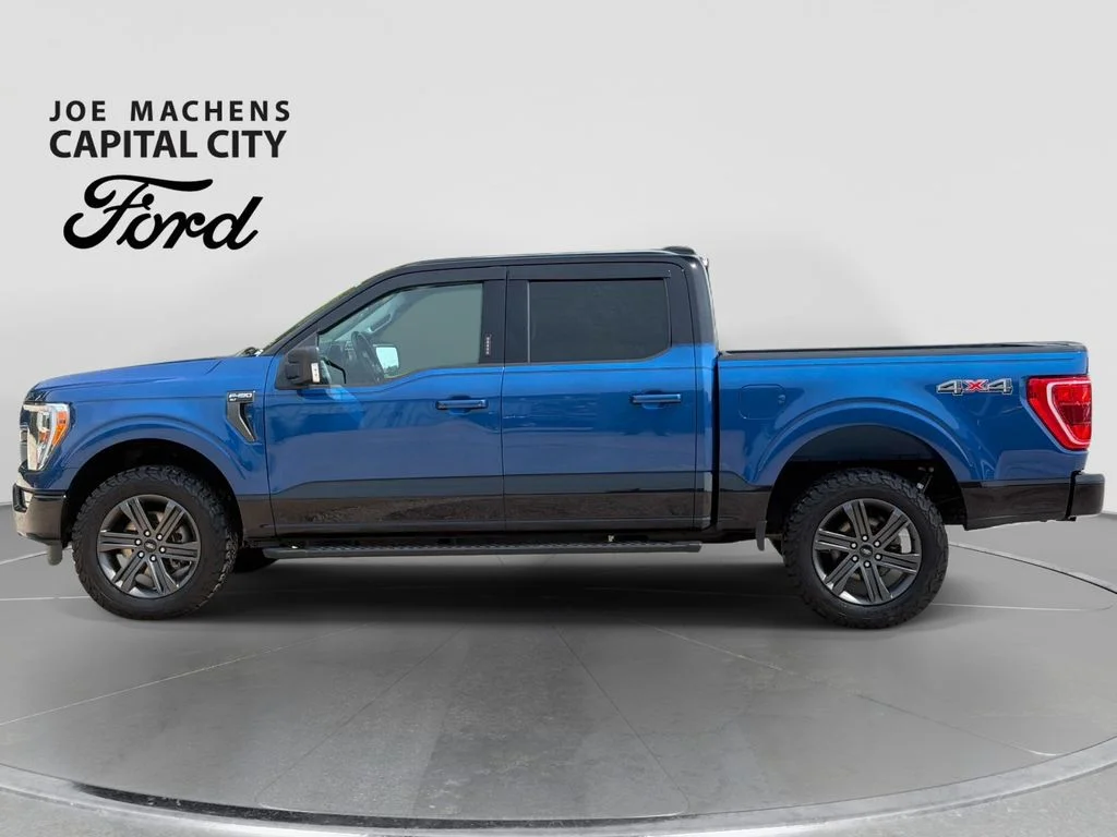 Used 2023 Atlas Blue Metallic Ford XLT image 8
