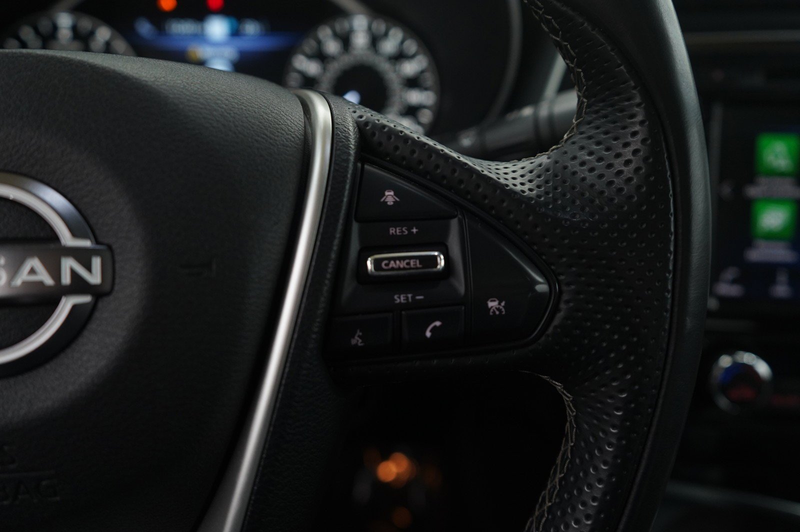 2023 Nissan Maxima Platinum - Photo 18