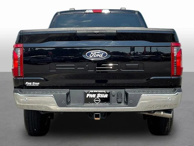 Used 2025 Black Ford XLT image 6