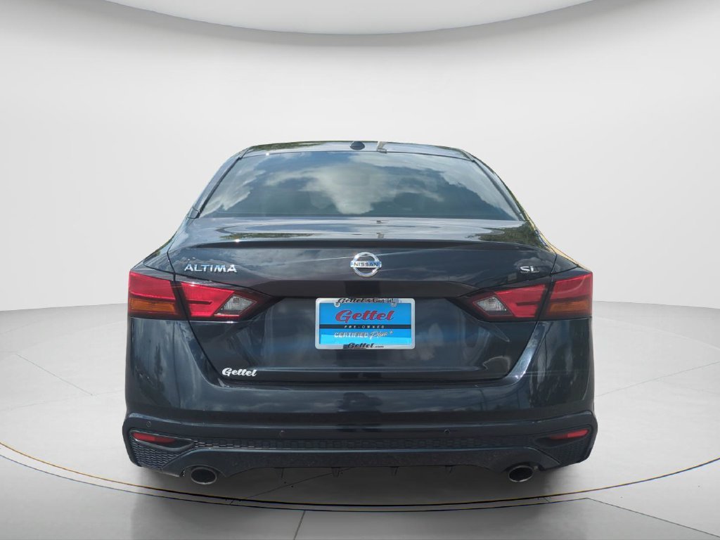 Used 2019 Blue Nissan 2.5 SL image 6