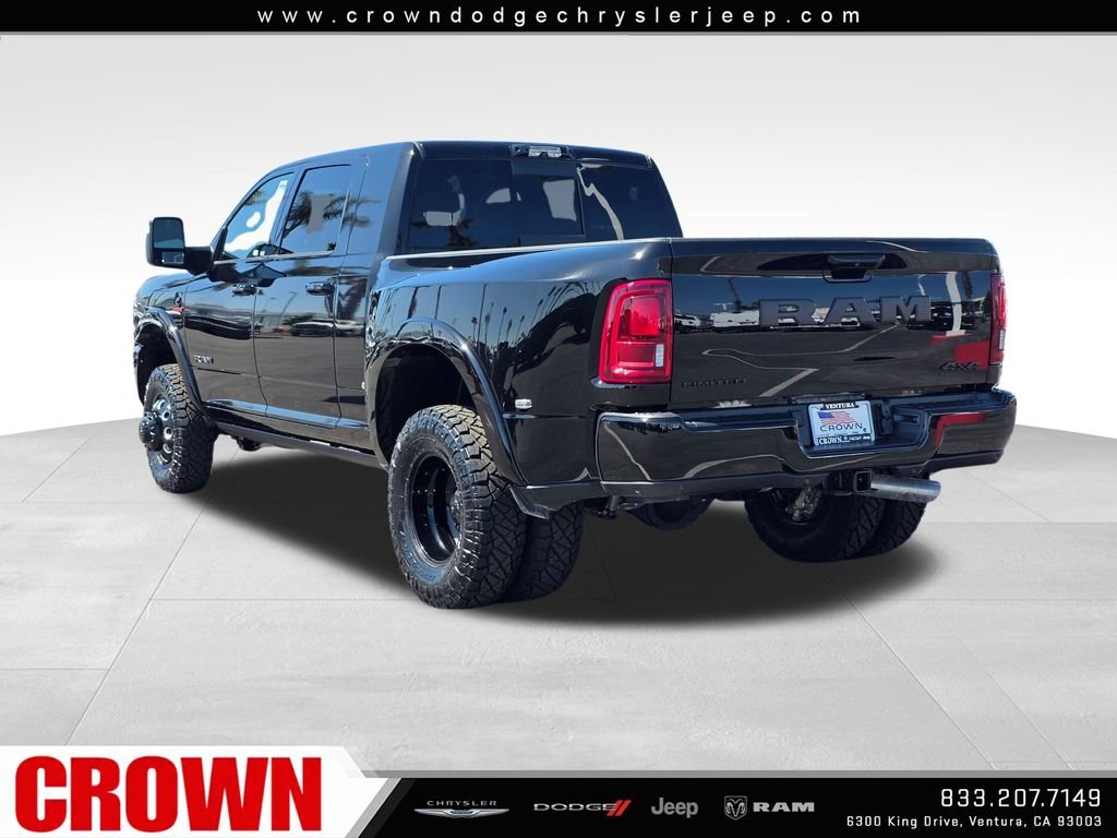 New 2026 Diamond Black Crystal Pearl-Coat Exterior Paint RAM Limited image 7