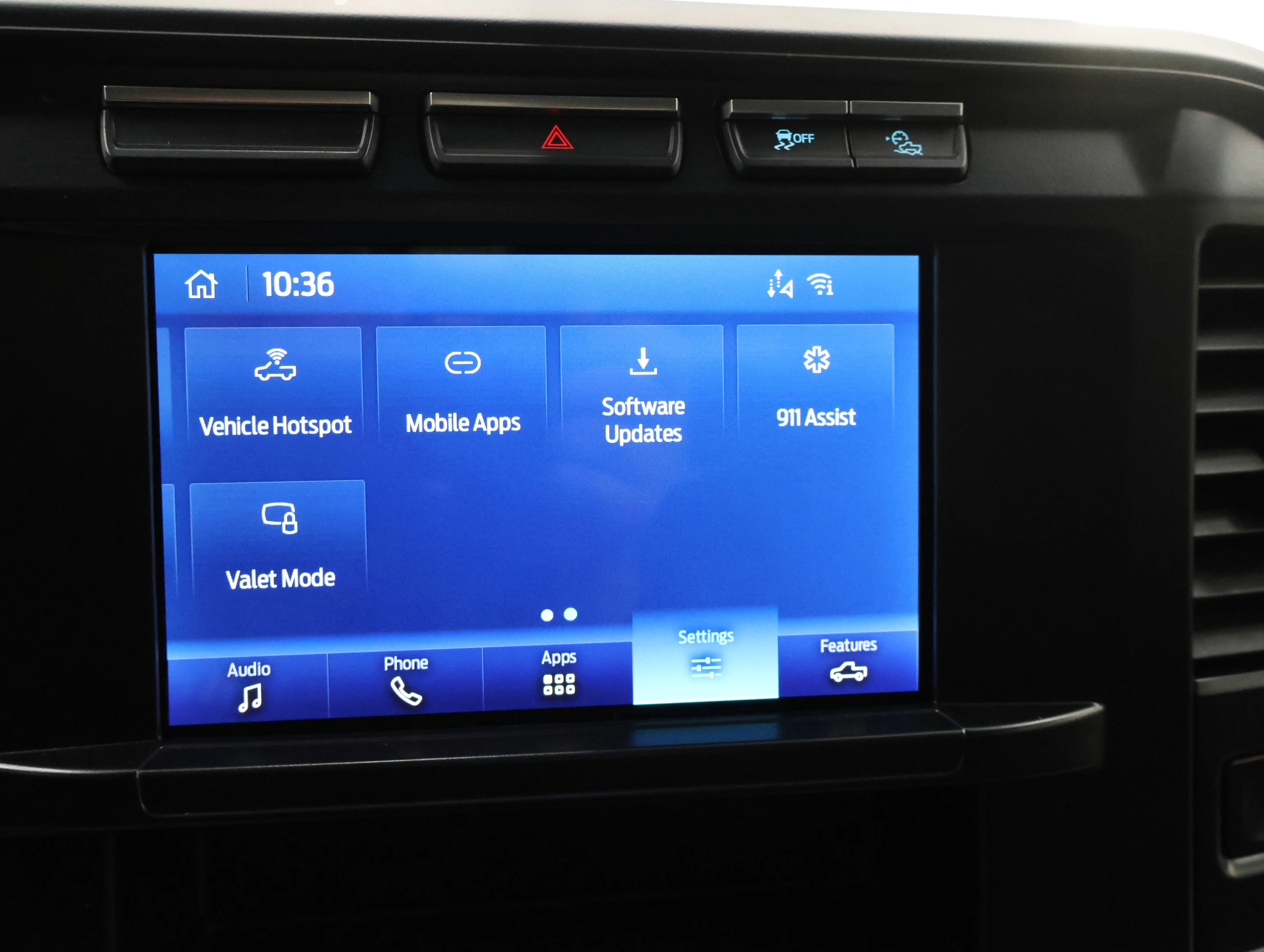 Used 2024 Agate Black Metallic Ford XLT image 51