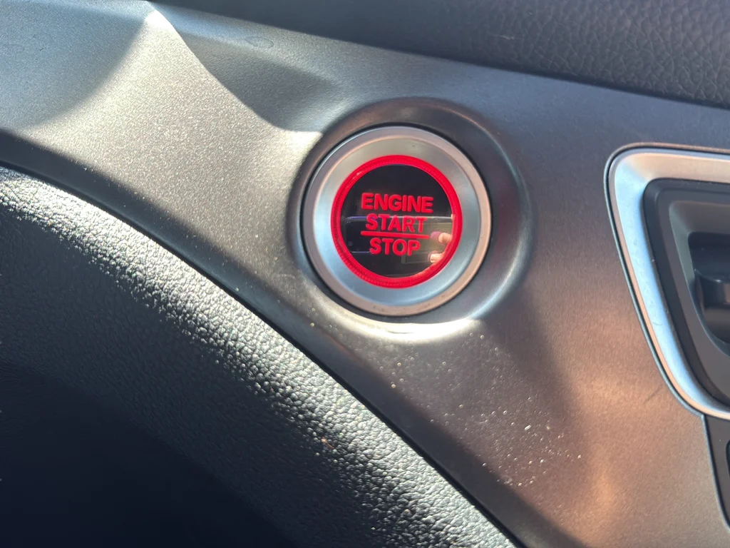 Used 2023 Blue Honda EX-L image 20
