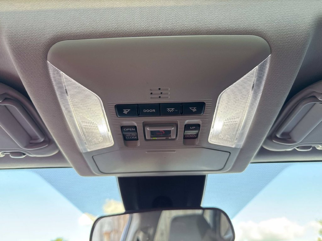 Used 2021  Toyota XLE image 44