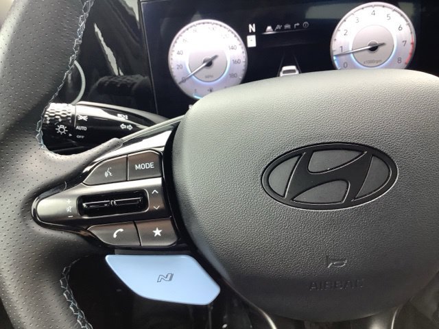 2025 Hyundai Elantra N - Photo 35