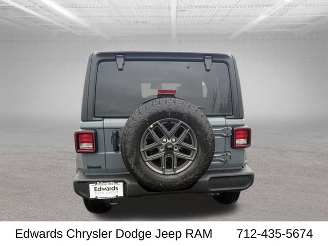 New 2026 Anvil Clearcoat Jeep Sport S image 4