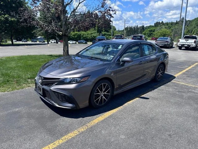 Used 2023 Gray Toyota SE image 6