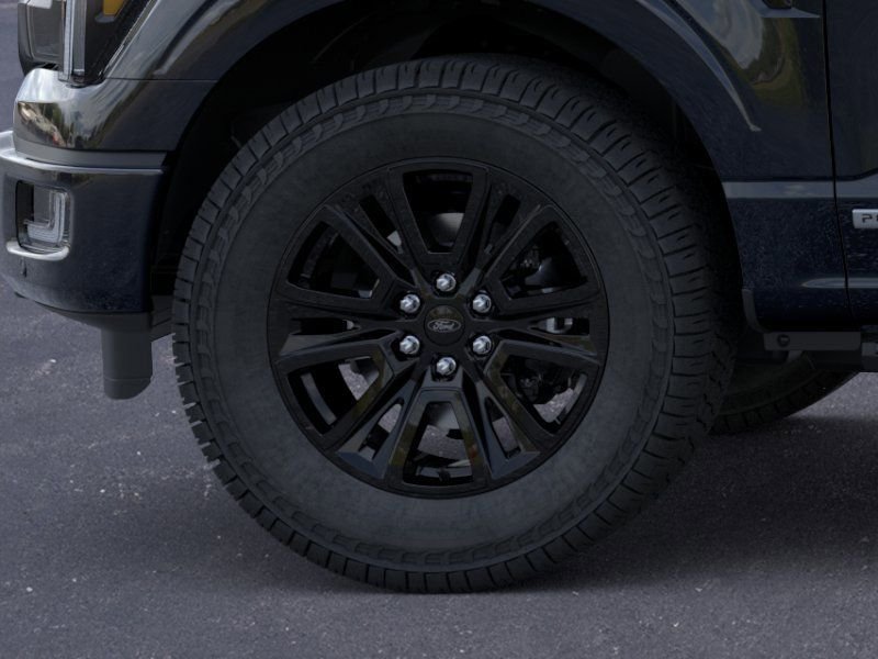 New 2026 Black Ford Platinum image 19