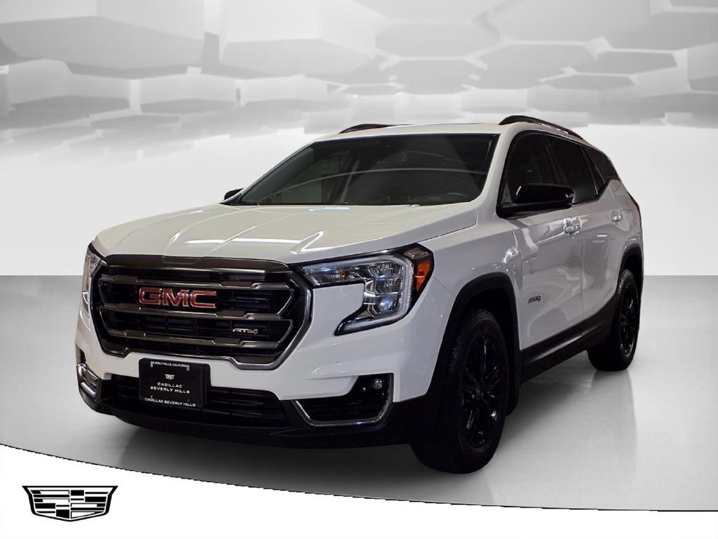 2023 GMC Terrain AT4