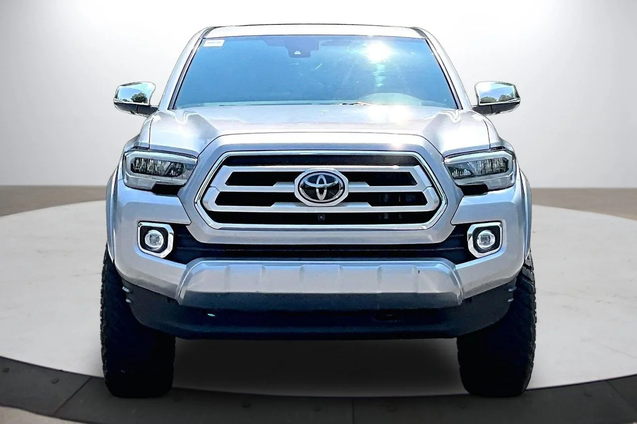 Used 2021 Silver Toyota Limited image 3