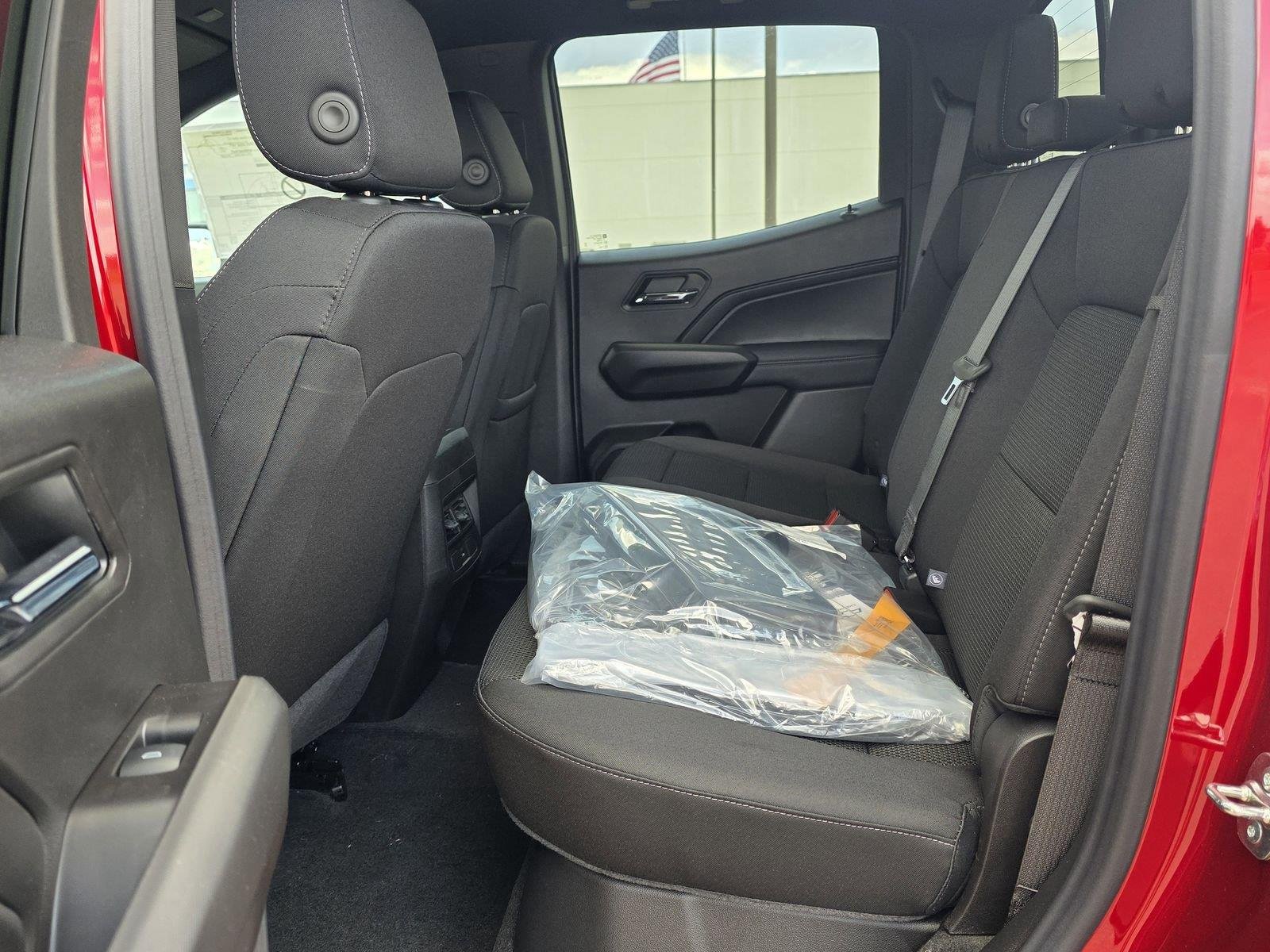2026 Chevrolet Colorado LT - Photo 19